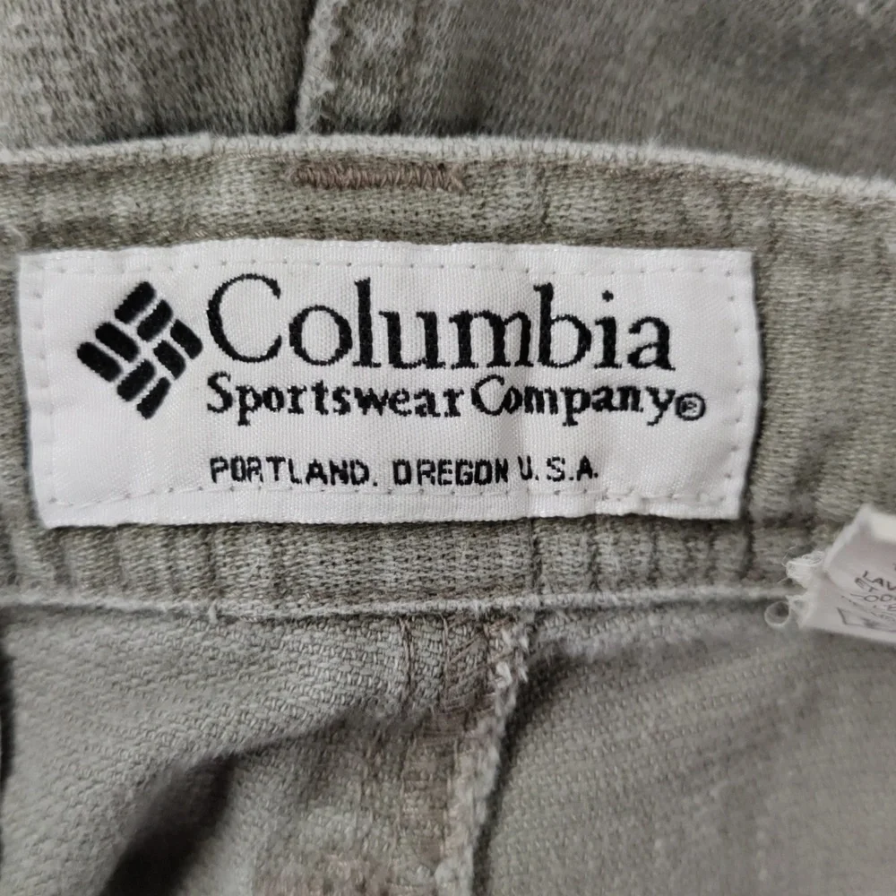 Columbia Cargo Shorts, Light Olive Grey Size 34 - Picture 9 of 11